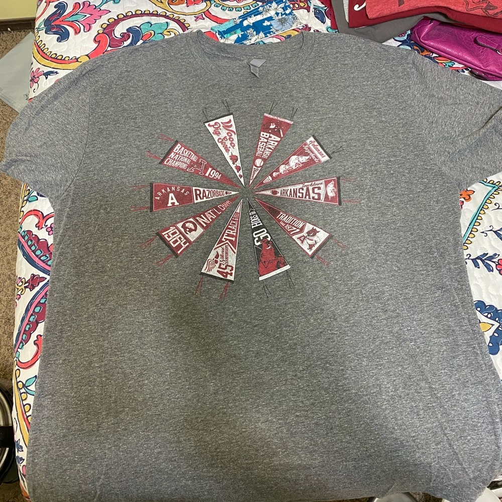 Arkansas Razorback short sleeve pennant T-Shirt